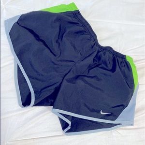 Nike dry fit shorts!!